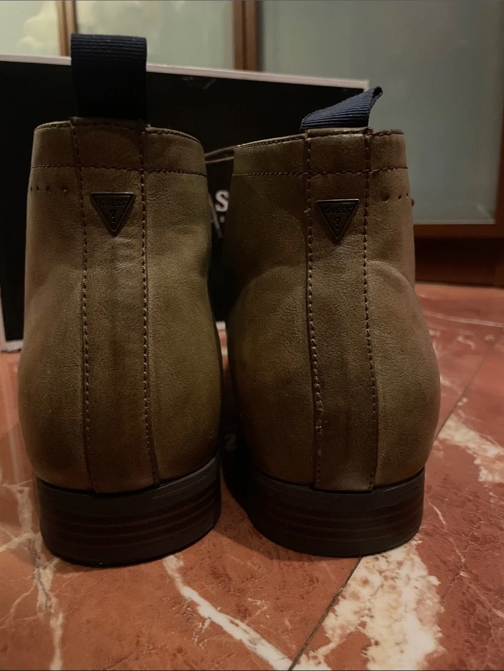 GUESS Men's med brown Boots